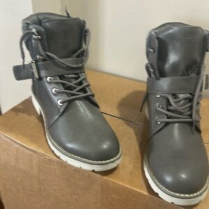 Boots. New Nautica boots buckle and lace